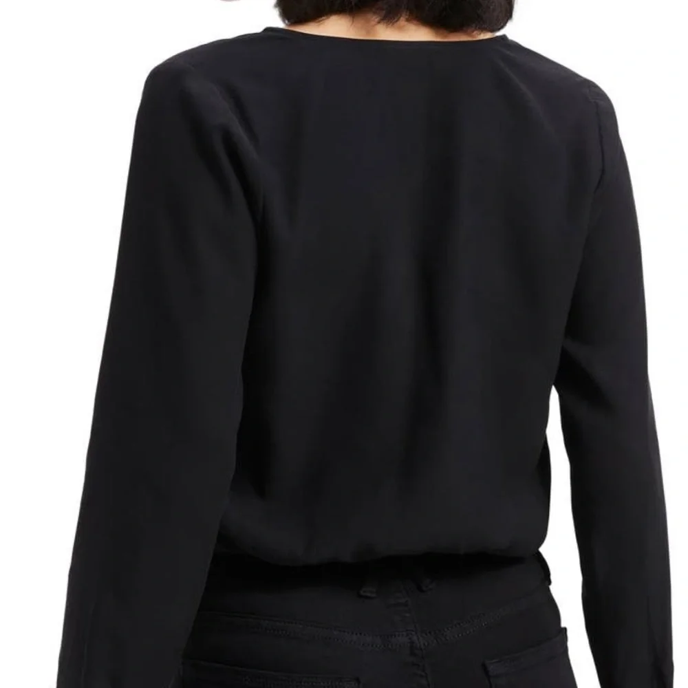 NWT Good American | Good Touch Long Sleeve Faux Wrap Top